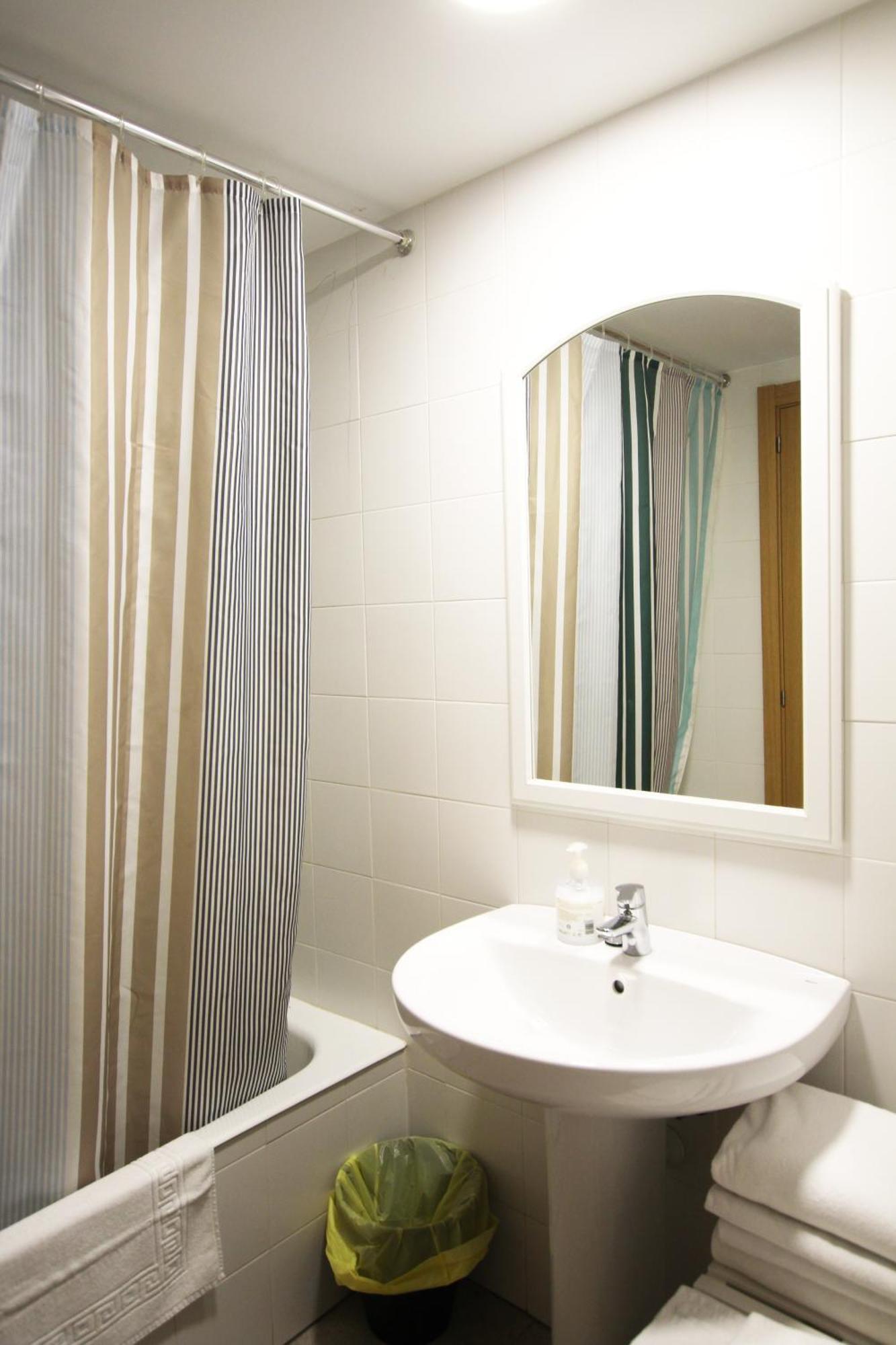 Apartamento Labegain 3 Sestao Kültér fotó